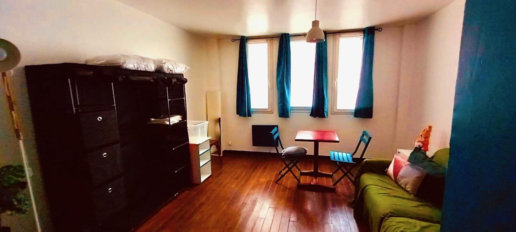 Au Coeur Du 18Eme Arrondissement Proche De Montmarte Et Des Jeux Olympiques Apartment Paris Luaran gambar